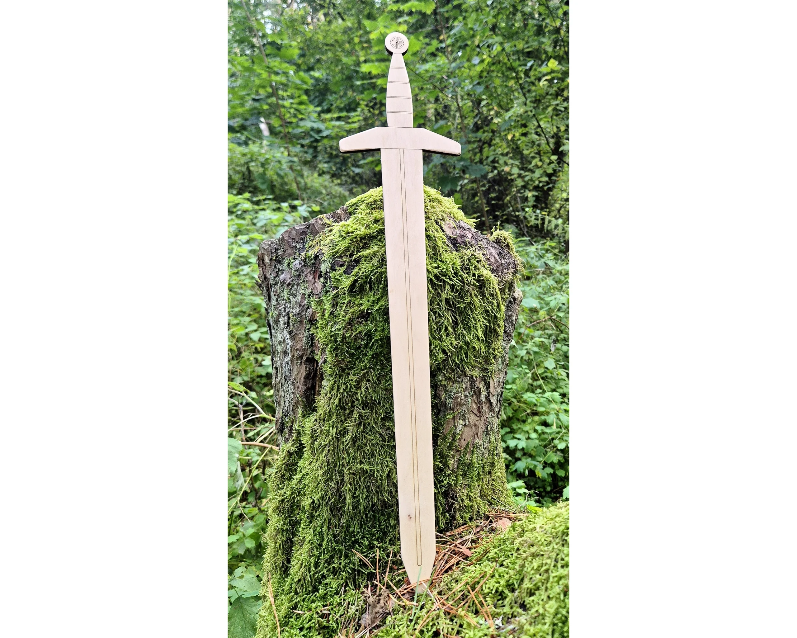 Mängumõõk - Puidust rüütlimõõk lastele 1 Puidust rüütlimõõk lastele